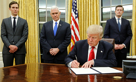 Donald Trump Trump quiere anular el derecho a la ciudadanía por nacimiento